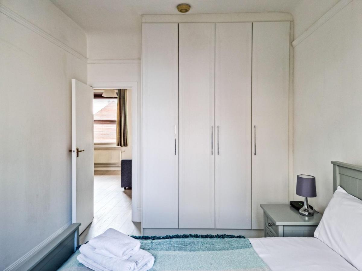 런던 Pass The Keys Wimbledon Hideaway 아파트 외부 사진