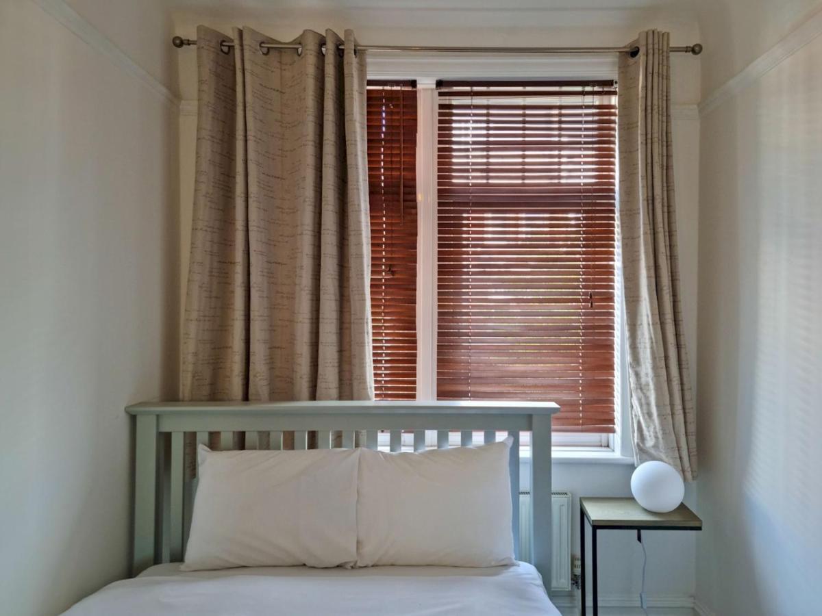 런던 Pass The Keys Wimbledon Hideaway 아파트 외부 사진